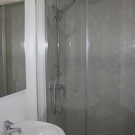 Apartament With Private Pool
